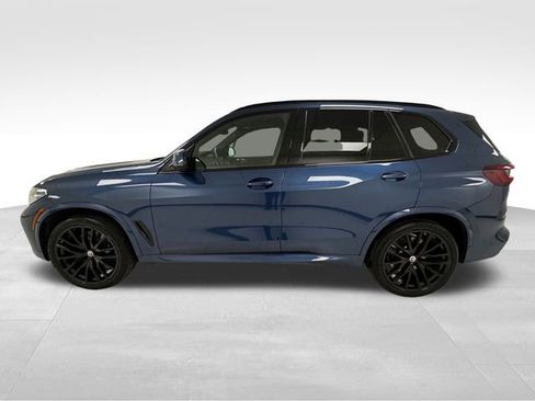 Used 2023 BMW X5 M50i w/ Executive Package image 4