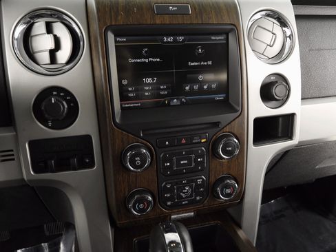 Used 2014 Ford F150 Lariat w/ Equipment Group 502A Luxury image 33