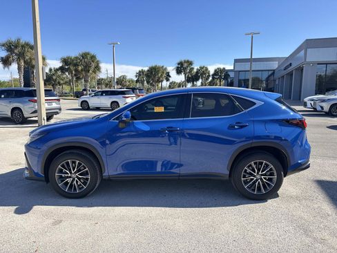 Used 2025 Lexus NX 250 FWD w/ Premium Package image 6