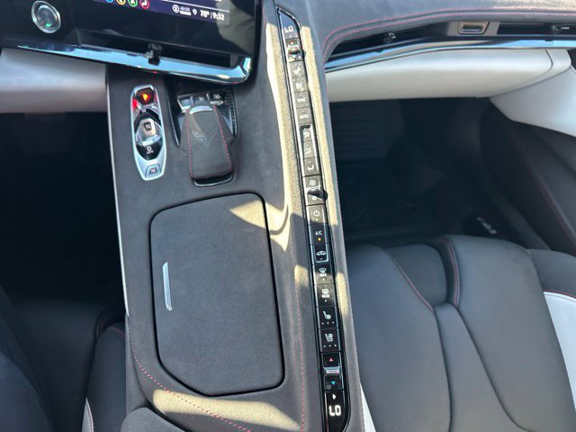 Used 2023 Chevrolet Corvette Z06 RWD image 21