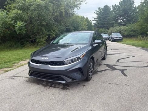 Certified 2024 Kia Forte LXS FWD image 1