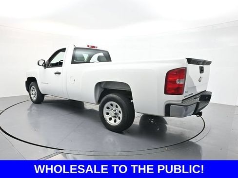 Used 2011 Chevrolet Silverado 1500 W/T RWD image 5