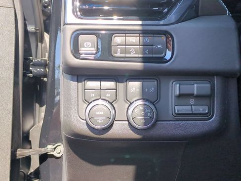 Used 2026 GMC Yukon XL AT4 Ultimate AWD/4WD image 22
