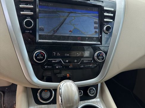 Used 2017 Nissan Murano Platinum w/ Platinum Technology Package AWD/4WD image 10