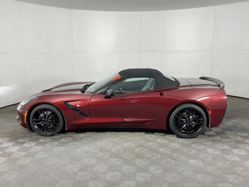 Used 2017 Chevrolet Corvette Stingray Convertible image 3