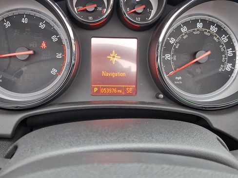 Used 2018 Buick Cascada Premium image 21