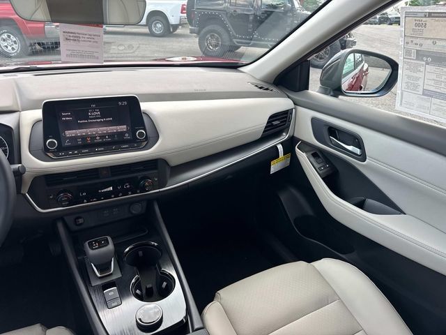 New 2026 Nissan Rogue Dark Armor AWD/4WD image 19