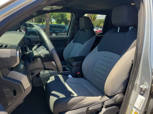 Used 2024 Toyota Tacoma TRD Sport RWD image 15