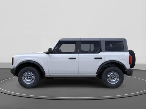 New 2026 Ford Bronco 4-Door AWD/4WD image 3