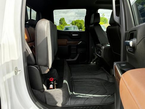 Used 2019 Chevrolet Silverado 1500 High Country w/ Safety Package II AWD/4WD image 41