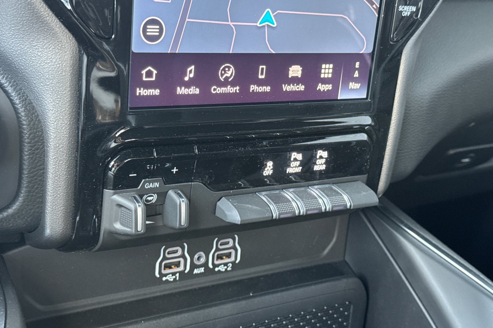 New 2026 RAM 1500 Laramie w/ Night Edition AWD/4WD image 19