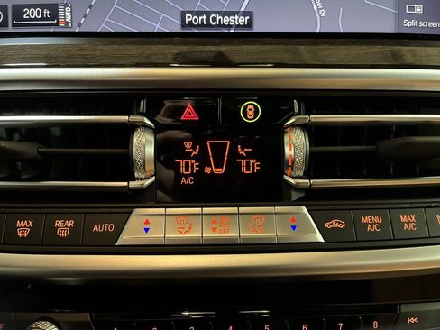 Certified 2023 BMW X4 xDrive30i w/ Premium Package image 19