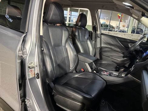 Used 2020 Subaru Forester Limited image 20