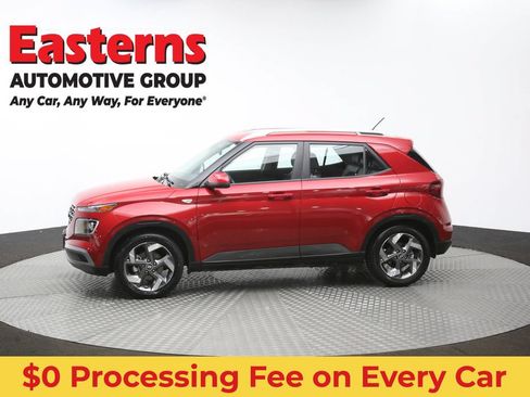 Used 2023 Hyundai Venue Limited FWD image 60
