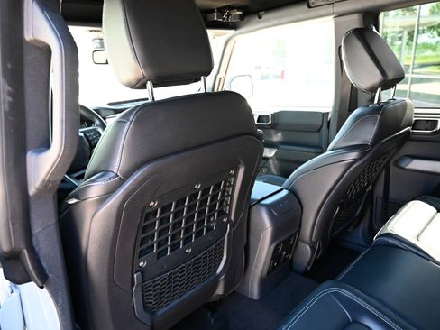 Used 2021 Ford Bronco First Edition AWD/4WD image 30