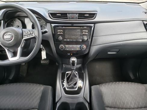 Used 2017 Nissan Rogue S AWD/4WD image 15