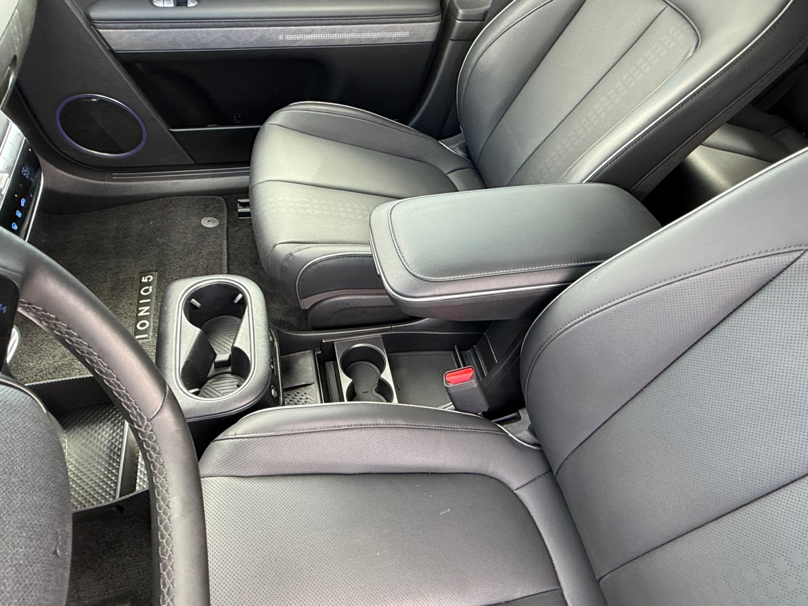 Certified 2024 Hyundai Ioniq 5 Limited AWD/4WD image 15