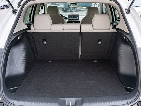 Certified 2026 Honda HR-V LX image 17