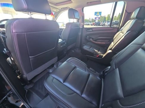 Used 2020 Chevrolet Suburban Premier w/ RST 6.2L Performance Edition AWD/4WD image 20