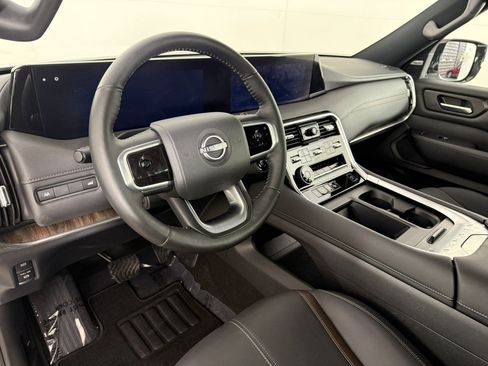 Used 2026 Nissan Armada SL w/ Captain's Chari Seat Package AWD/4WD image 17