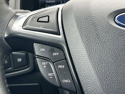 Used 2024 Ford Edge SEL image 28