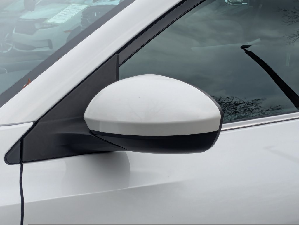 Used 2025 Nissan Sentra SV FWD image 12