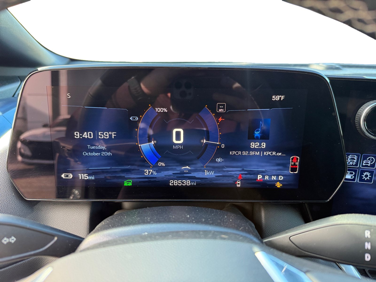 Used 2024 Chevrolet Equinox EV LT w/ LPO, Blackout Package FWD image 11