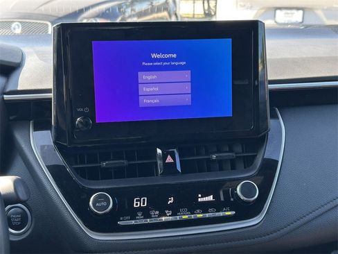 Used 2023 Toyota Corolla SE image 19