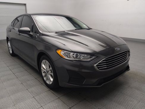 Used 2019 Ford Fusion SE FWD image 13