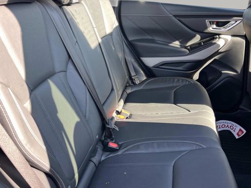 Used 2022 Subaru Forester Limited image 18