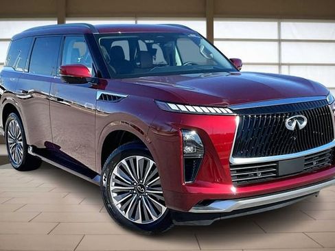 Certified 2025 INFINITI QX80 Sensory image 12