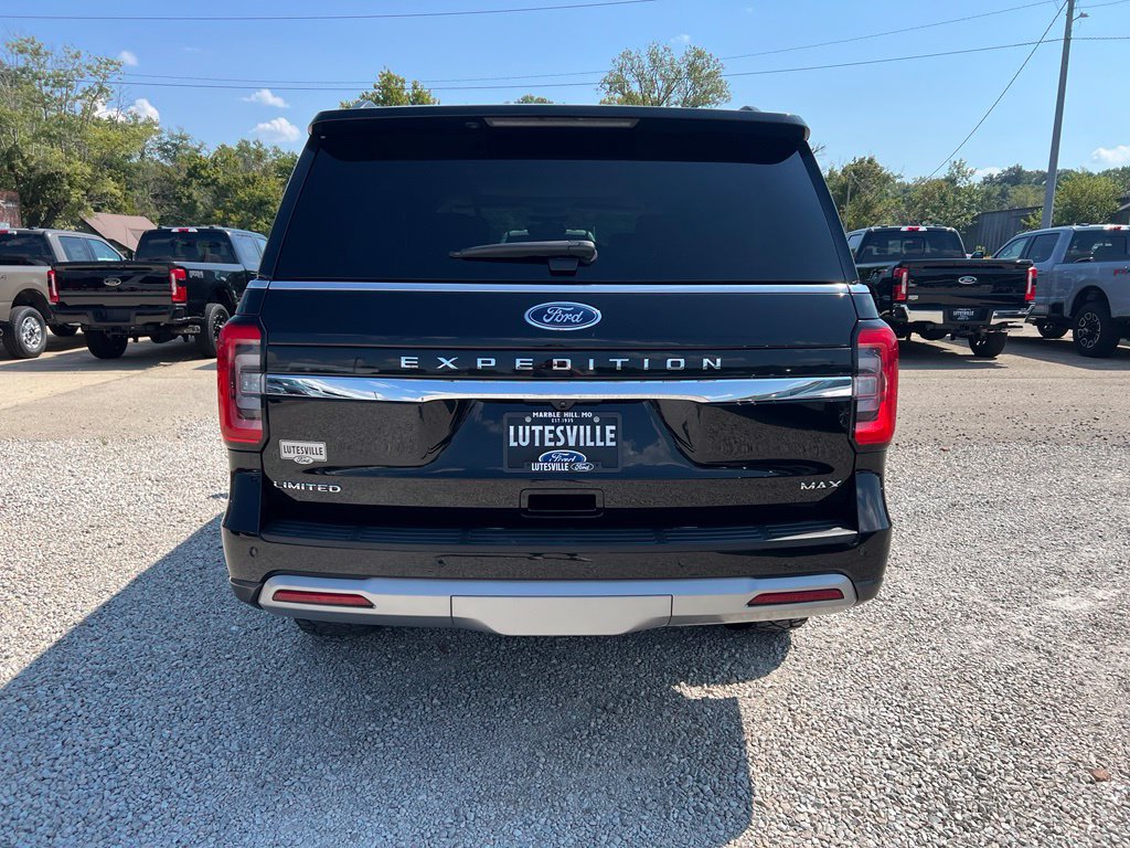 Used 2024 Ford Expedition Max Limited AWD/4WD image 7