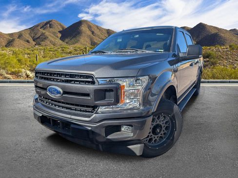 Used 2018 Ford F150 XLT w/ Equipment Group 302A Luxury image 11