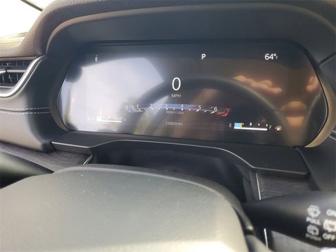 Used 2022 Jeep Grand Cherokee Limited image 21