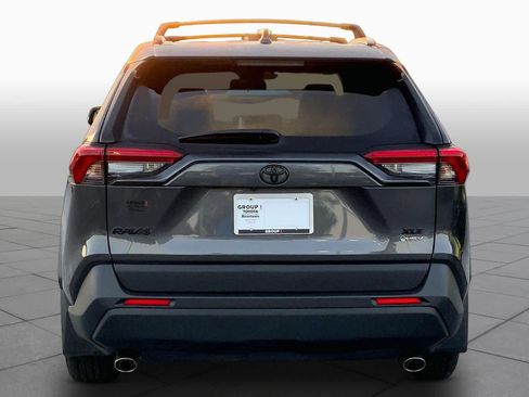 Used 2025 Toyota RAV4 XLE w/ Convenience Package image 5