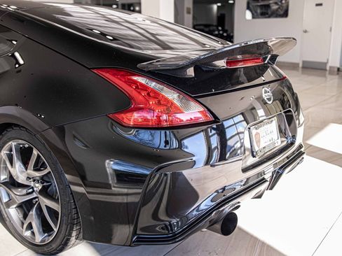 Used 2014 Nissan 370Z Base w/ Sport Package image 14
