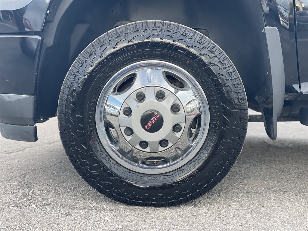 Used 2012 GMC Sierra 3500 Denali AWD/4WD image 31