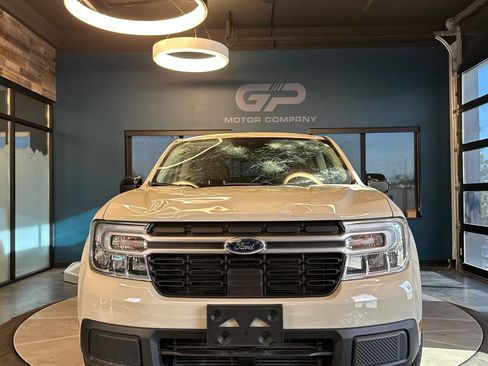 Used 2024 Ford Maverick Lariat AWD/4WD image 8