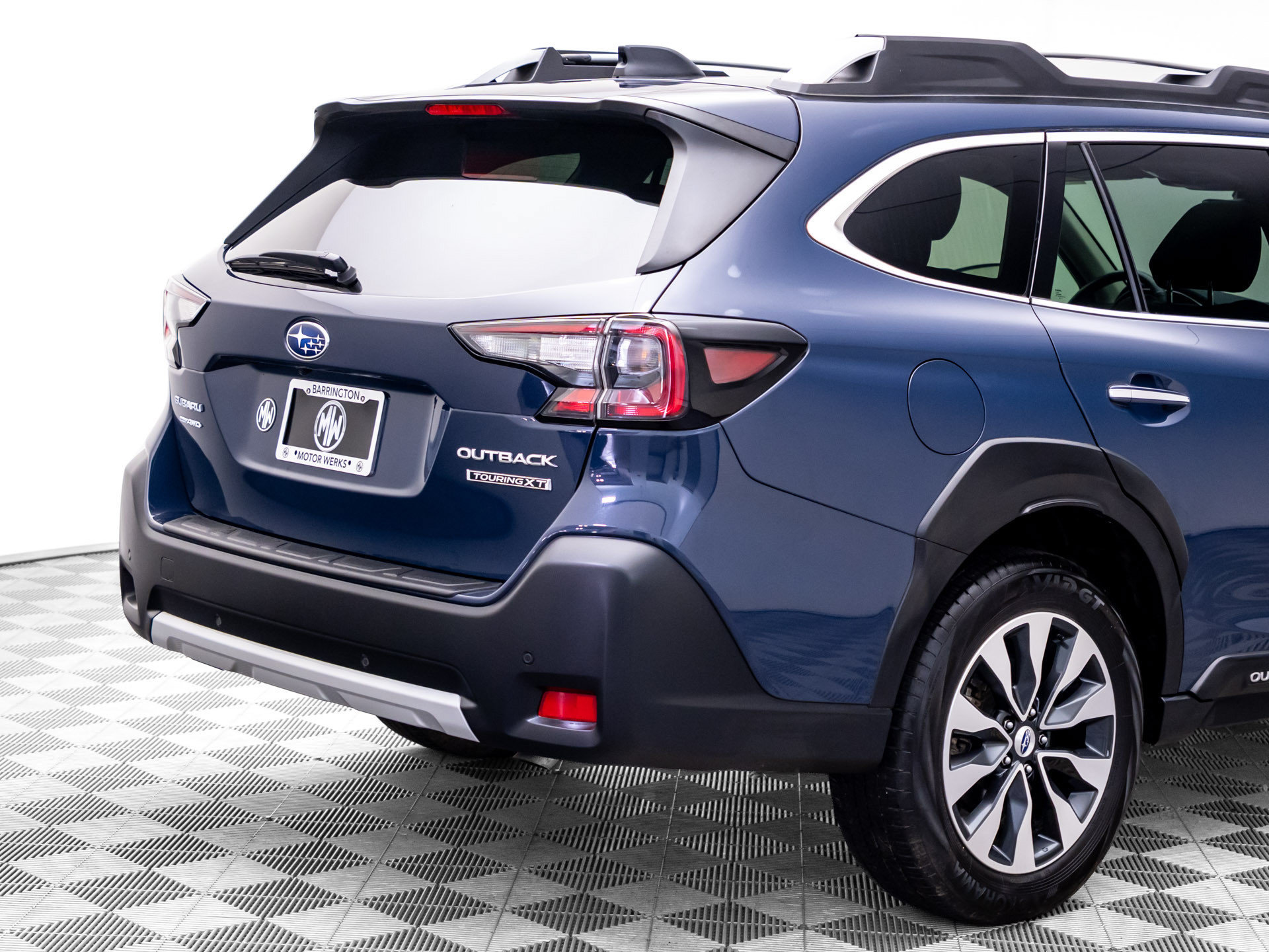 Used 2023 Subaru Outback Touring XT AWD/4WD image 33
