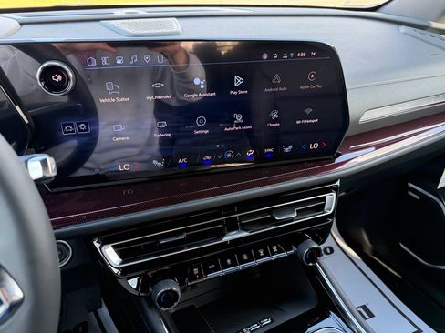New 2026 Chevrolet Traverse Z71 AWD/4WD image 16