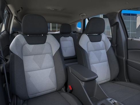 New 2026 Chevrolet Trax LS image 40