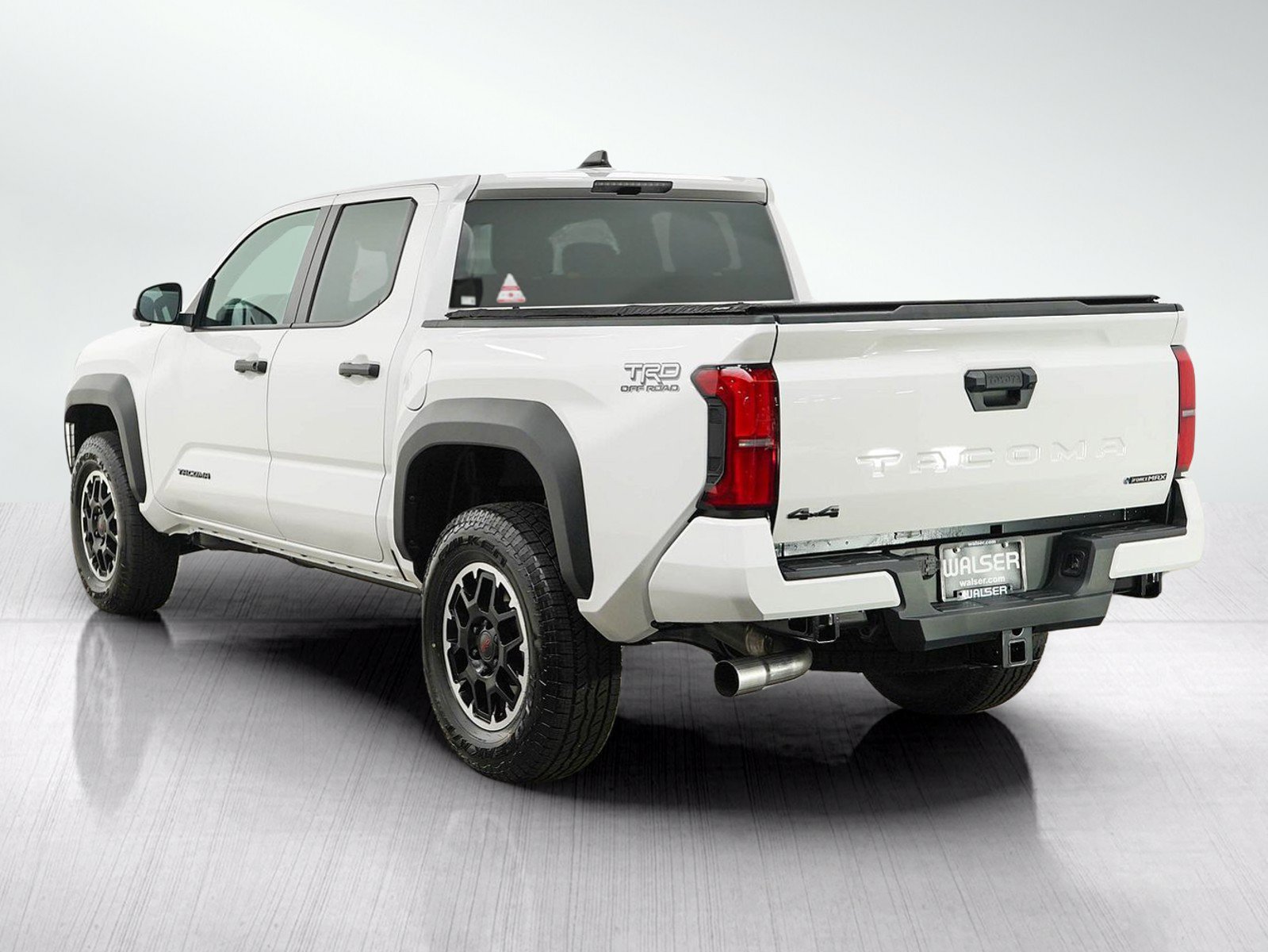 Used 2026 Toyota Tacoma TRD Off-Road AWD/4WD image 5