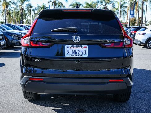 Used 2023 Honda CR-V EX image 9