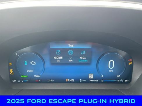 New 2025 Ford Escape SE w/ PHEV Premium Package FWD image 2
