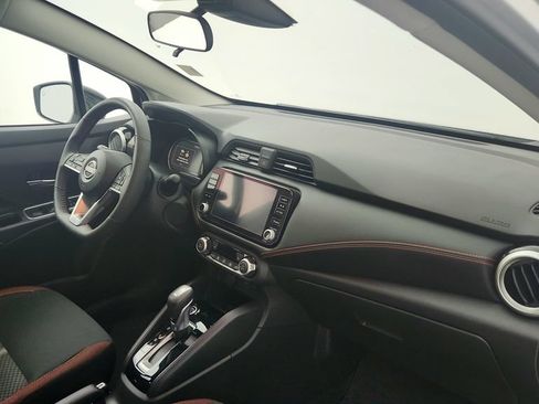 Used 2025 Nissan Versa SR w/ Trunk Package FWD image 23