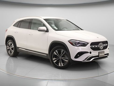 New 2026 Mercedes-Benz GLA 250 image 12