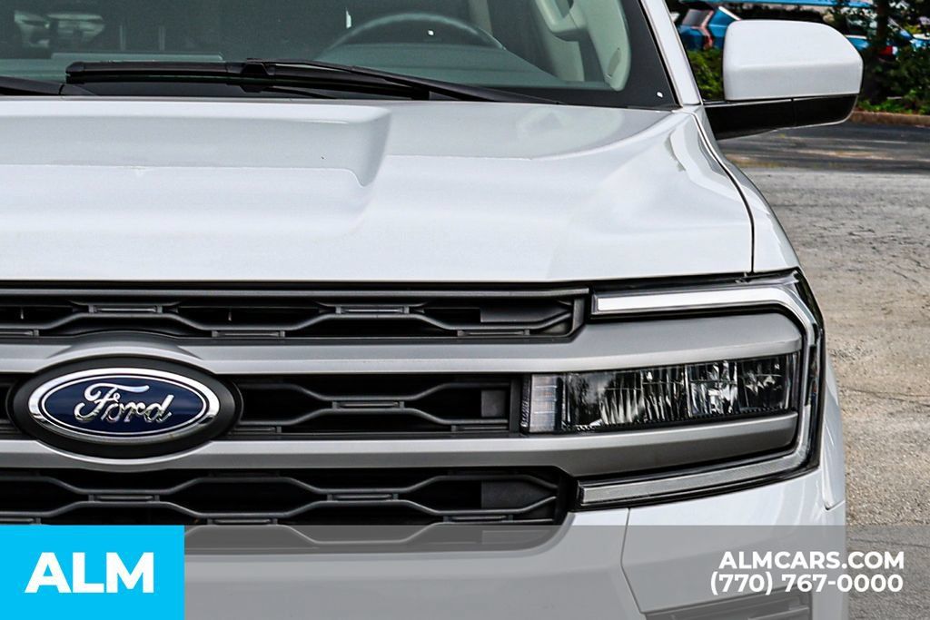 Used 2024 Ford Expedition Max XLT RWD image 14