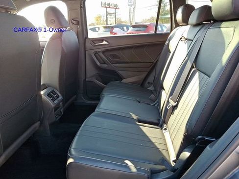 Used 2024 Volkswagen Tiguan SE R-Line image 11