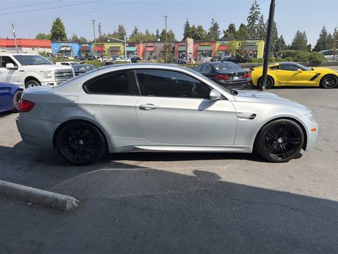 Used 2011 BMW M3 Coupe RWD image 9