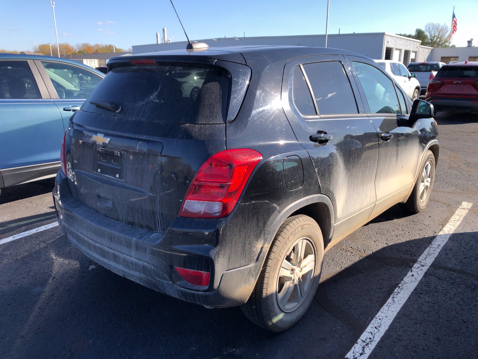 Used 2020 Chevrolet Trax LS w/ Tint and Cruise Package FWD image 4